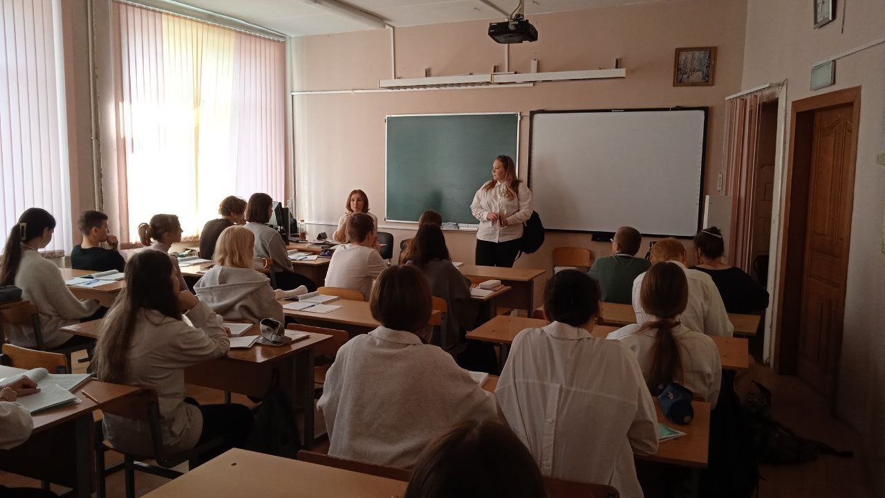 Профориентационные мероприятия в школах